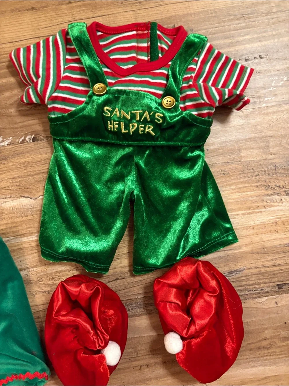 Build-A-Bear Holiday 4 Complete Outfits Red, Green, White & sailor